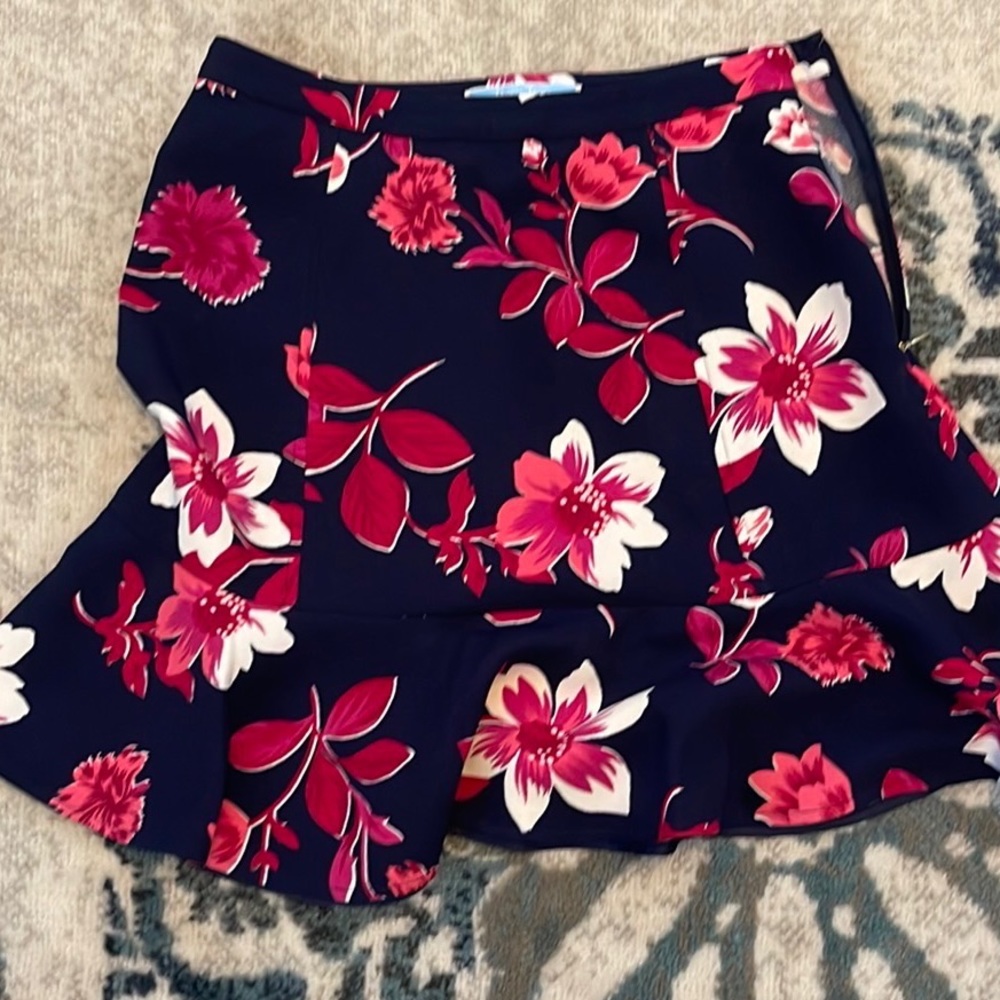 Draper James Flowy Skirt• worn one time• size 4